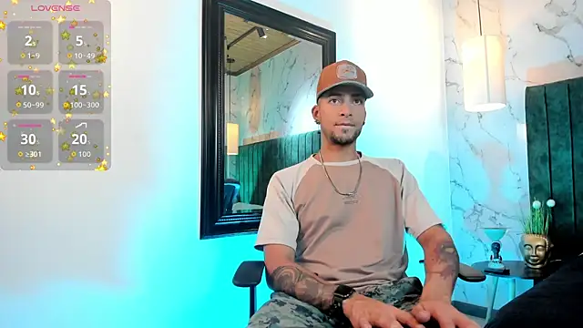 Snapshot of DrakeNeumann chatting on 05-05-26, 03:42 DrakeNeumann online show from 05-05-26, 03:42