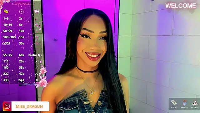Snapshot of Nikita_Gers chatting on 10-15-25, 04:00 Nikita Gers online show from 10-15-25, 04:00
