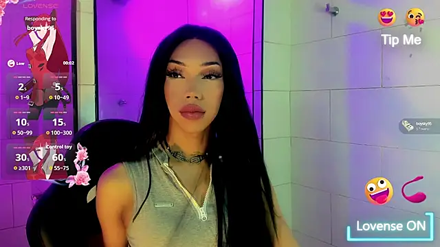 Snapshot of Nikita_Gers chatting on 10-02-25, 04:05 Nikita Gers online show from 10-02-25, 04:05