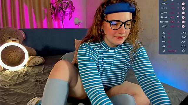 Blueberry muffin online show from 11-26-25, 04:29