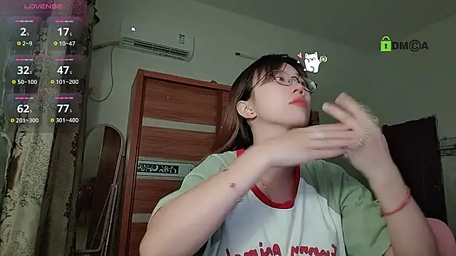 Lili 666 online show from 09-10-25, 05:12