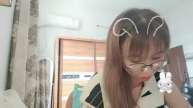 Lili 666 online show from 06-26-26, 02:28