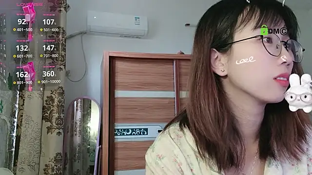 Snapshot of Lili_666 chatting on 11-05-25, 06:49 Lili 666 online show from 11-05-25, 06:49