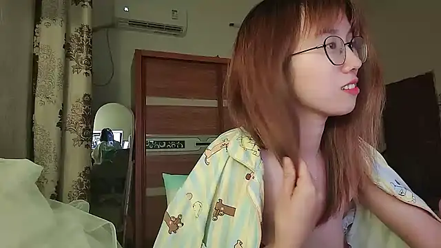 Lili 666 online show from 05-28-26, 05:08