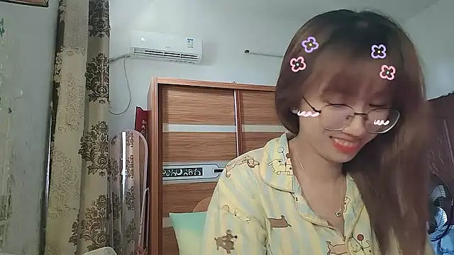 Lili 666 online show from 05-25-26, 06:01