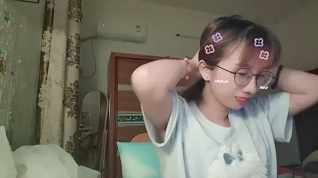 Lili 666 online show from 05-31-26, 03:40