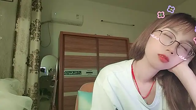 Lili 666 online show from 06-24-26, 08:50