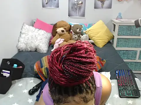 CREAMYCUPCAKExxx online show from 03-14-25, 10:18