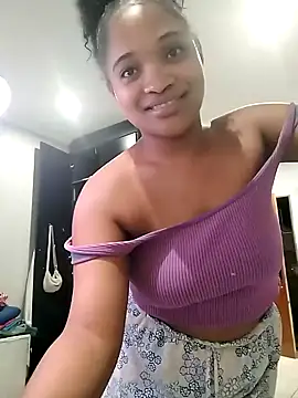 CREAMYCUPCAKExxx online show from 01-17-25, 09:39