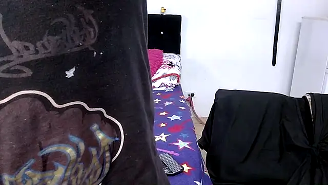 Boycuriousxxx online show from 03-18-26, 12:08