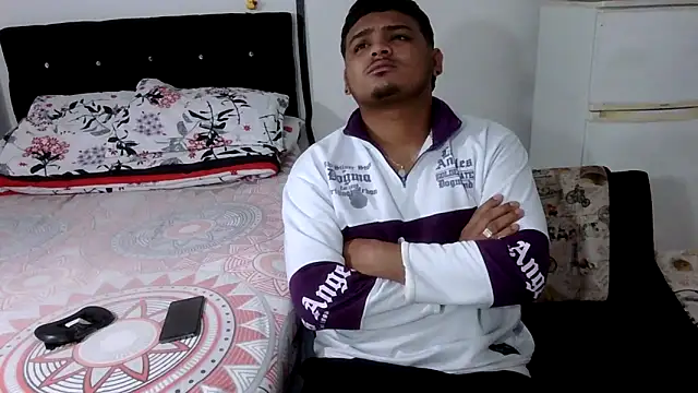 Boycuriousxxx online show from 04-02-26, 10:22