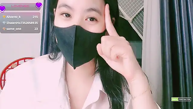Snapshot of Na_baby chatting on 10-21-25, 04:39 Na baby online show from 10-21-25, 04:39
