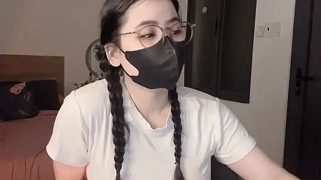 Na baby online show from 07-23-26, 02:57