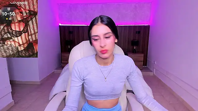 karlaa james online show from 02-10-26, 11:09