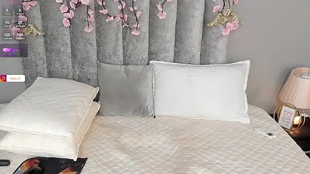 Snapshot of Chleo__ chatting on 03-05-26, 01:08 Chleo online show from 03-05-26, 01:08