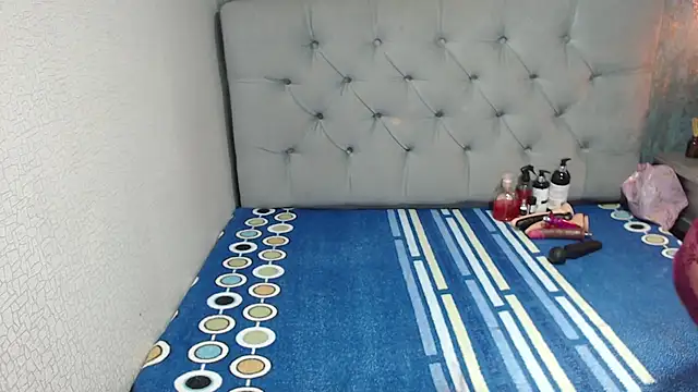 ginasailor online show from 12-15-25, 01:44