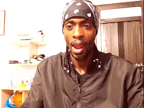 phillip-hot online show from 01-03-25, 03:27