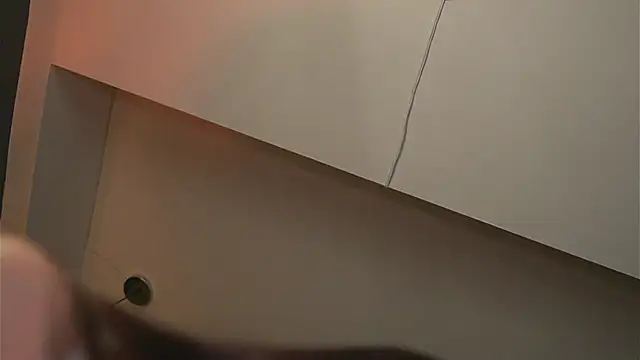 Snapshot of eimy22 chatting on 03-05-25, 10:10 eimy22 online show from 03-05-25, 10:10