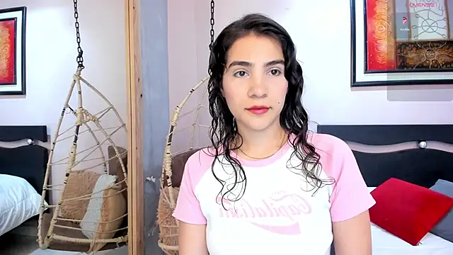 Snapshot of Miranda_doll_ chatting on 07-01-26, 12:16 Miranda doll online show from 07-01-26, 12:16