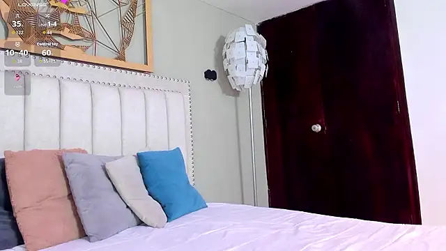 Miranda doll  online show from 03-13-26, 11:48