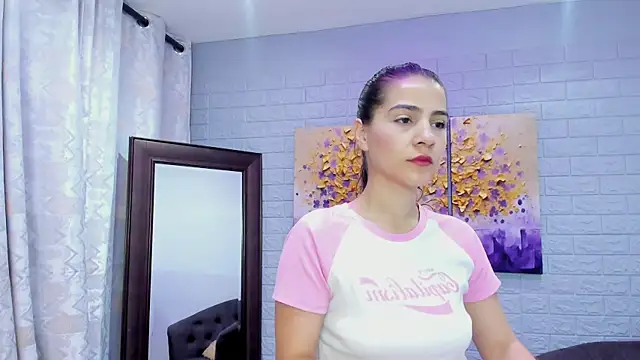 Miranda doll  online show from 09-13-25, 12:05