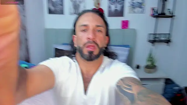 mr maik online show from 01-17-26, 01:09