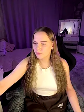 Lexi noah online show from 10-24-25, 09:36