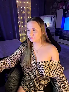 Lexi noah online show from 12-14-25, 09:09