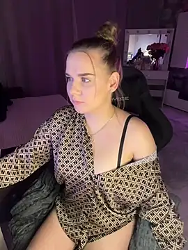 Lexi noah online show from 10-12-25, 08:54