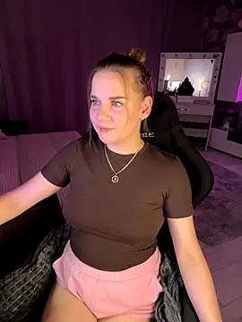 Lexi noah online show from 09-18-25, 09:18