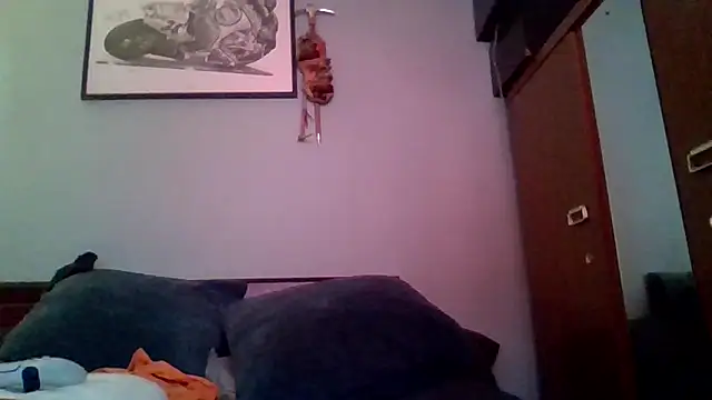 Tattooednakedguy online show from 01-18-25, 09:24