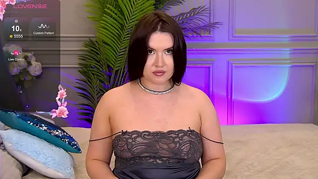 TrishaWinslet online show from 03-16-25, 07:37