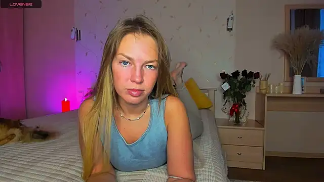 Snapshot of Jeanne_Williams chatting on 02-15-25, 02:47 Jeanne Williams online show from 02-15-25, 02:47