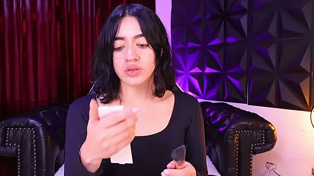 KasiaNoir  online show from 07-16-26, 12:02