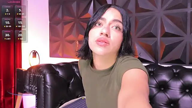 KasiaNoir  online show from 03-21-25, 12:06