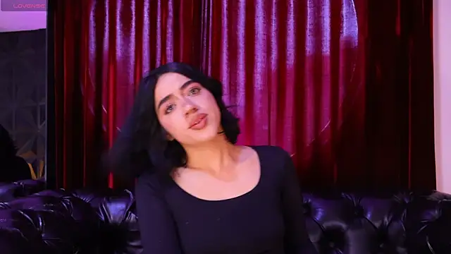 KasiaNoir  online show from 04-14-26, 02:44