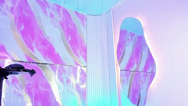 filletatouee online show from 01-08-26, 09:32