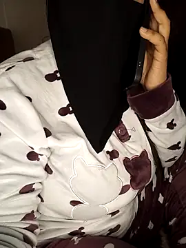 Narimane maroc online show from 01-07-26, 01:10