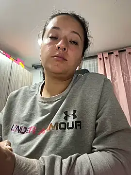 jjulietha95 online show from 02-26-25, 12:20