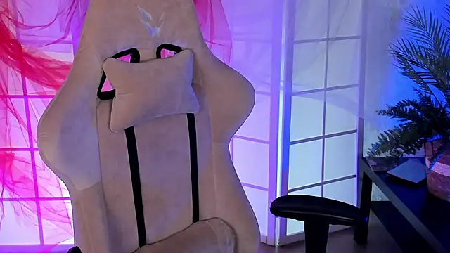 April o Nill online show from 11-12-25, 04:00