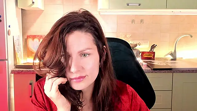 April o Nill online show from 10-11-25, 09:32