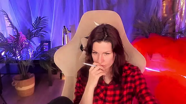 April o Nill online show from 03-25-26, 03:44