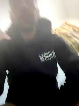 Enzoblood1 online show from 01-08-26, 12:05