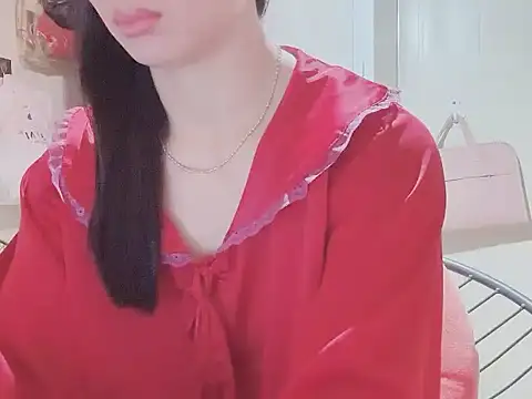Snapshot of LinhChi_9x chatting on 10-22-25, 01:21 LinhChi 9x online show from 10-22-25, 01:21