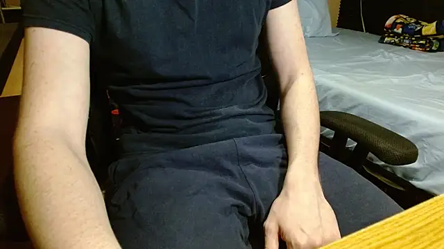 Snapshot of readytocome90 chatting on 03-01-26, 01:27 readytocome90 online show from 03-01-26, 01:27