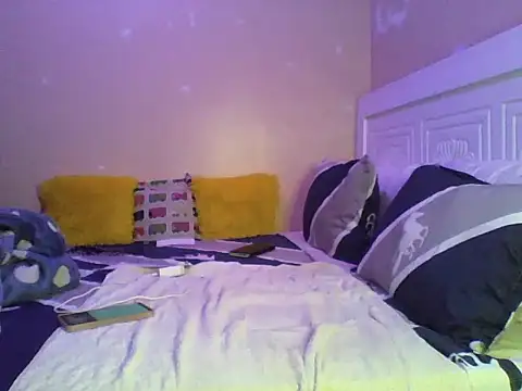 Snapshot of Sexy_jarisan chatting on 10-06-25, 06:30 Sexy jarisan online show from 10-06-25, 06:30