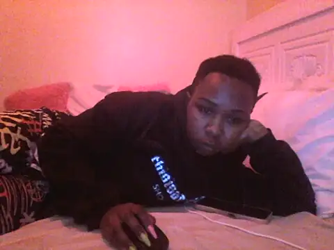 Snapshot of Sexy_jarisan chatting on 09-11-25, 04:01 Sexy jarisan online show from 09-11-25, 04:01