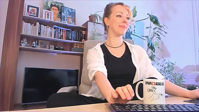 LylithSkye online show from 03-13-26, 01:05