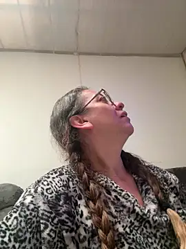 miss hanna07 online show from 03-05-26, 02:35