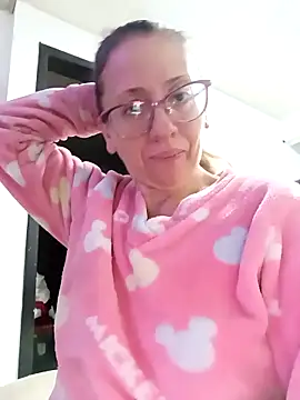 miss hanna07 online show from 11-13-25, 02:48